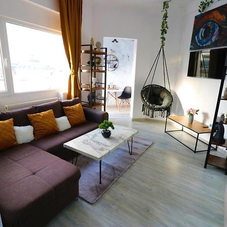 بوخارست Athenee Palace Apartment - Panoramic View Terrace & Balcony - Free Minibar المظهر الخارجي الصورة