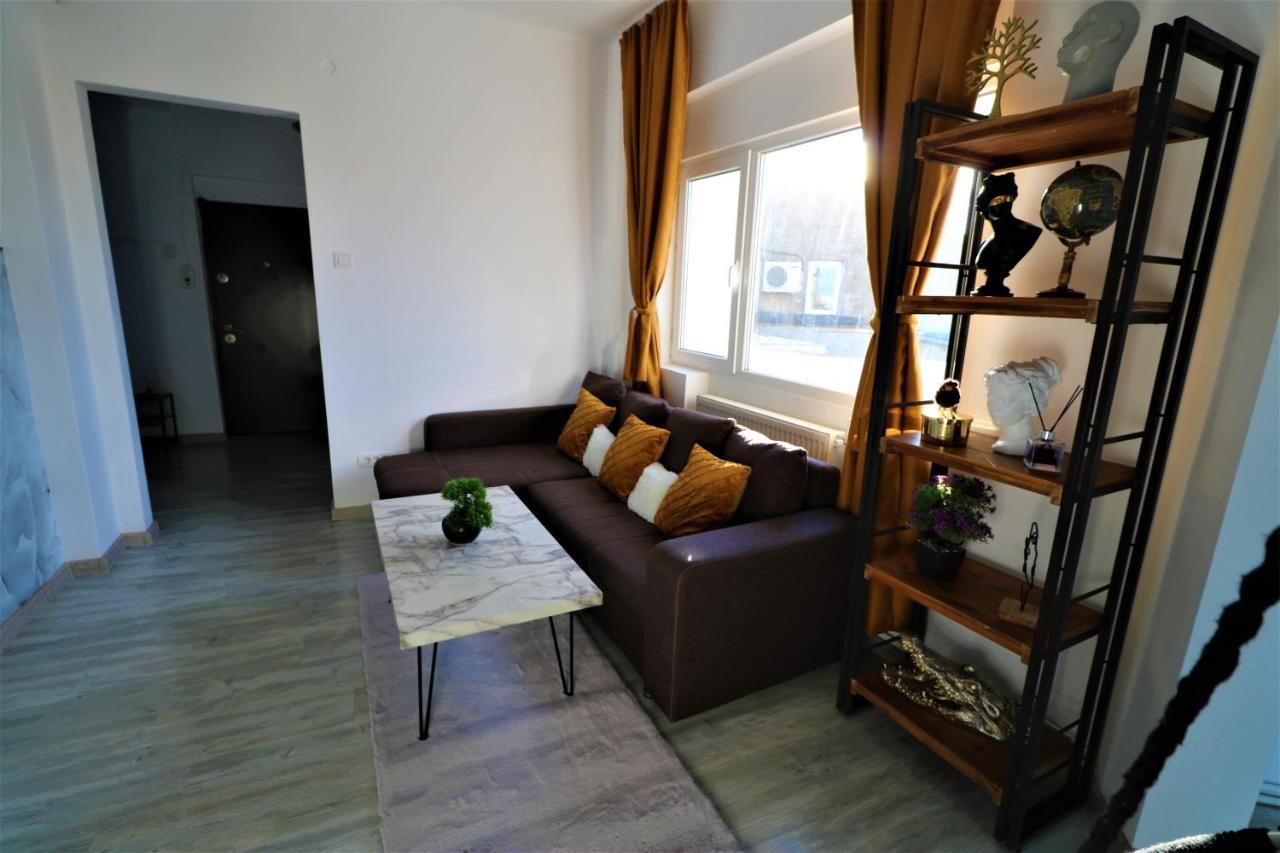 بوخارست Athenee Palace Apartment - Panoramic View Terrace & Balcony - Free Minibar المظهر الخارجي الصورة